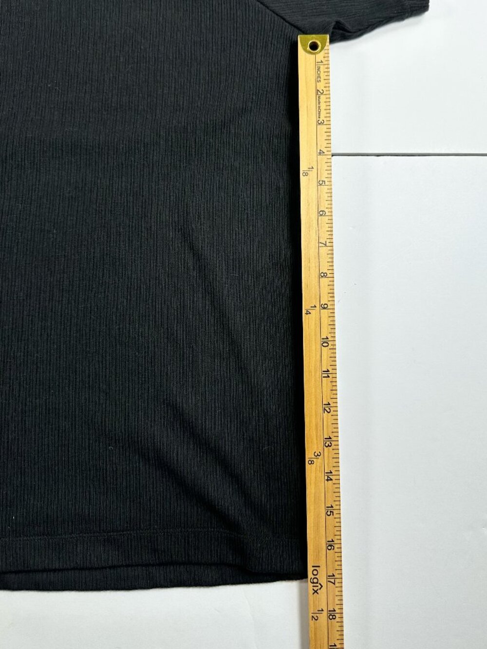 H&M Men's Medium Ribbed Knit Loose Fit Coupe Ample Solid Black T-Shirt NWT - Picture 8 of 16